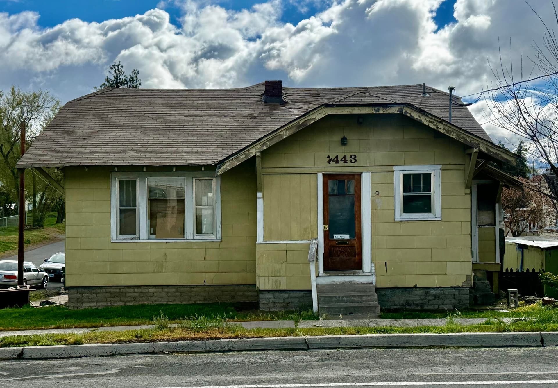 Primary Photo. Photo 1 of 46, 1443 Oregon Avenue, Klamath Falls, OR 97601