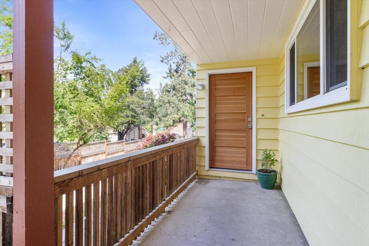 3 - 430 Ashland St. Photo 3 of 36, 430 Ashland Street, Ashland, OR 97520