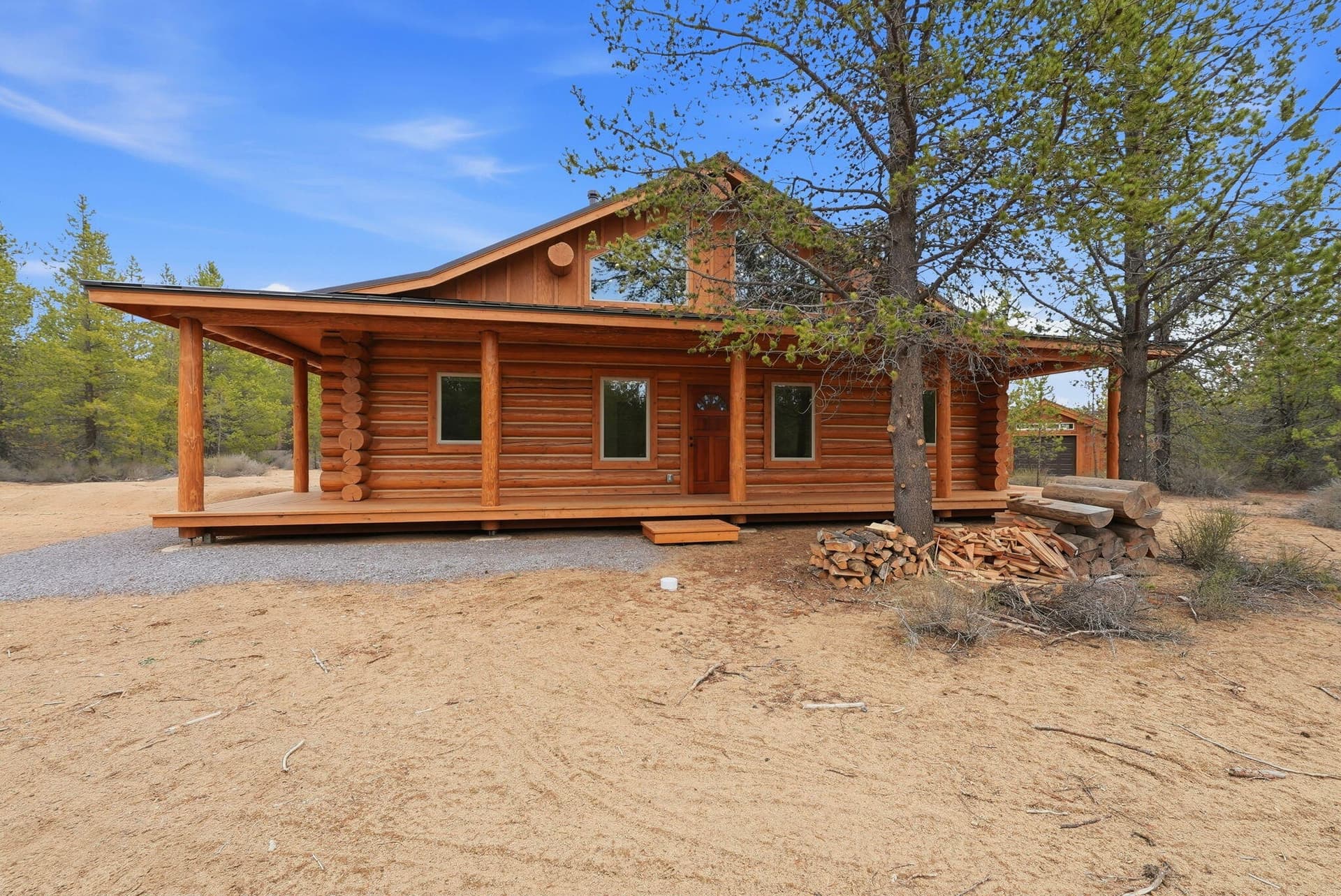 2-web-or-mls-Riley_Visuals_002. Photo 2 of 69, 54270 Huntington Road, La Pine, OR 97739