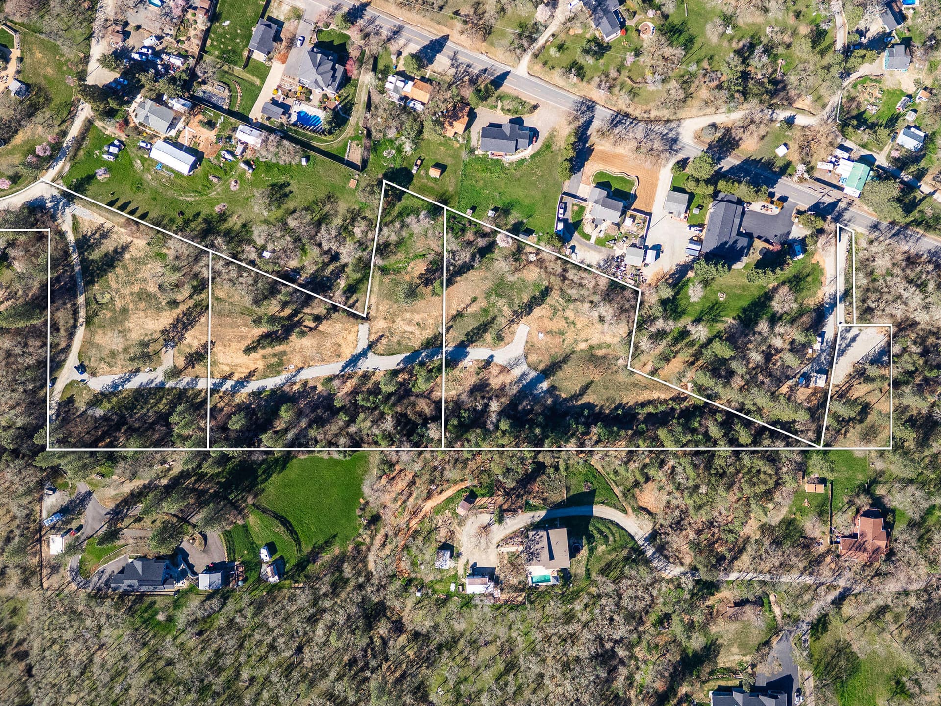 HD-1Lines. Photo 5 of 17, 4941 Old Stage Road Unit 372W06A 2501, Central Point, OR 97502