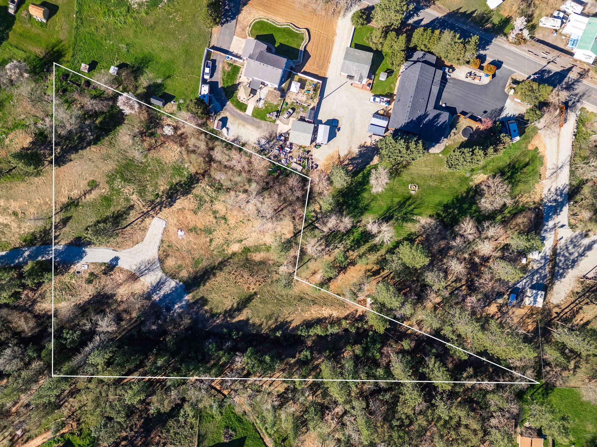 HD-27Lines. Photo 4 of 38, 5009 Lane Creek Road Unit Parcel 3, Central Point, OR 97502