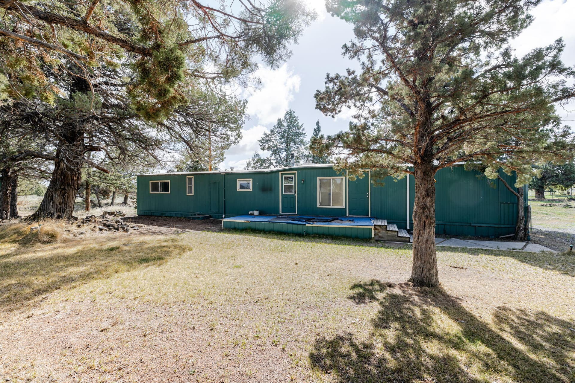 Home. Photo 3 of 42, 20970 Hicrest Place, Bend, OR 97703