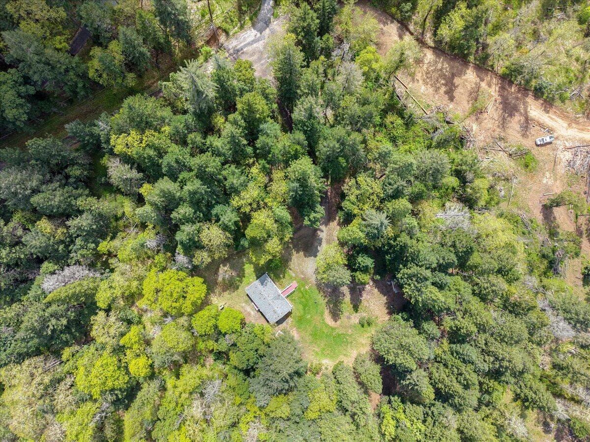 4. Photo 4 of 23, 1360 Sunny Glen Way, Wolf Creek, OR 97497