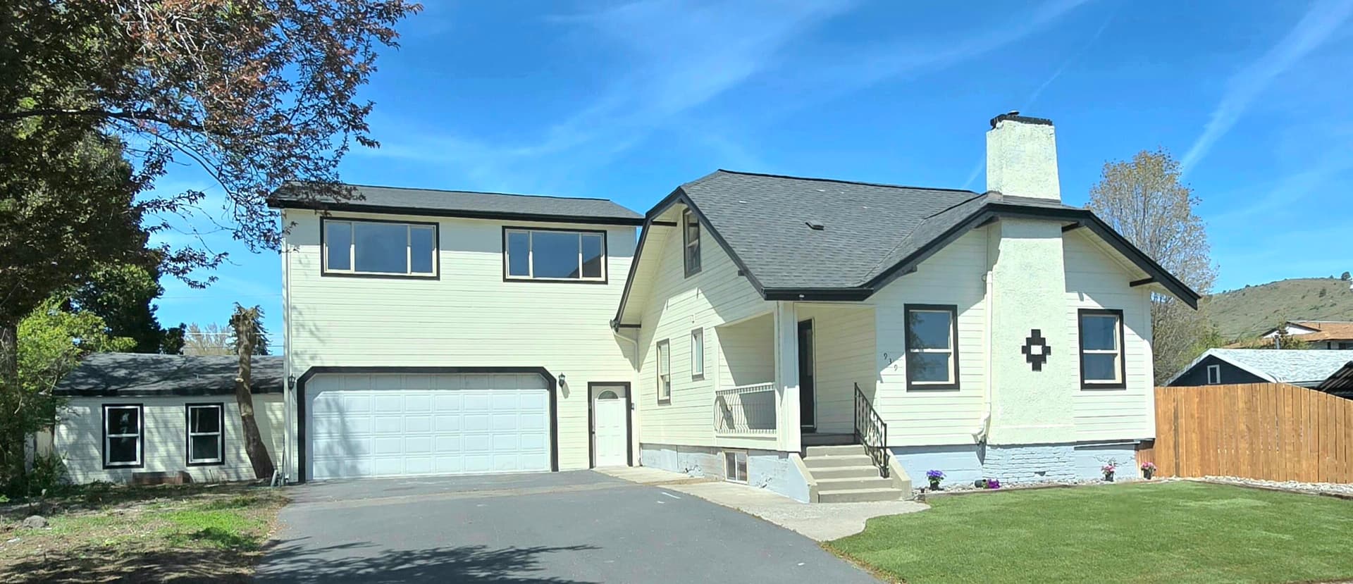 2aaaa 20260418_133246. Photo 2 of 58, 939 N Alameda Avenue, Klamath Falls, OR 97601