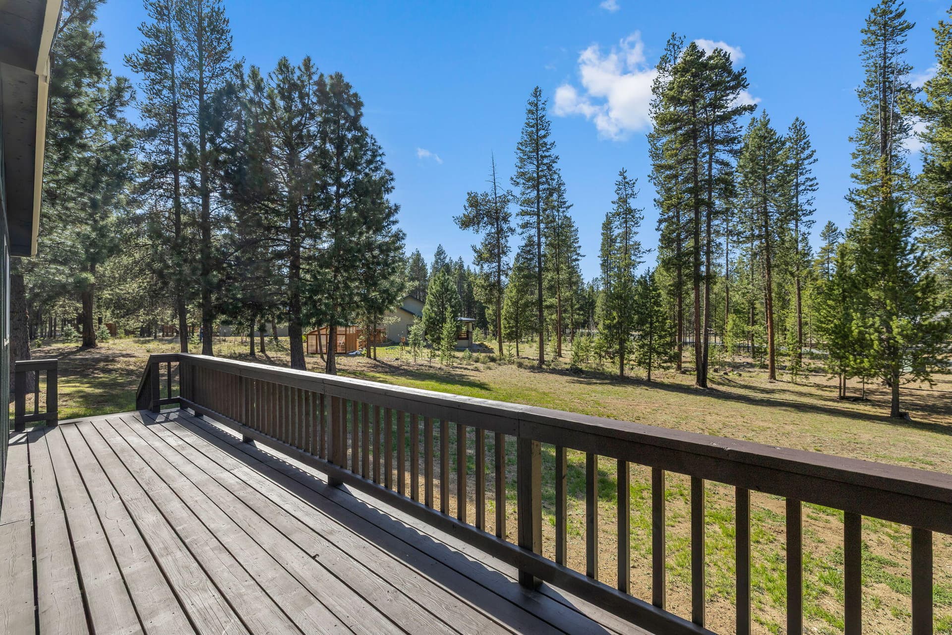 2026_04_18_15003_e_river_loop_dr_3rivers. Photo 3 of 33, 15003 River Loop Drive, Bend, OR 97707