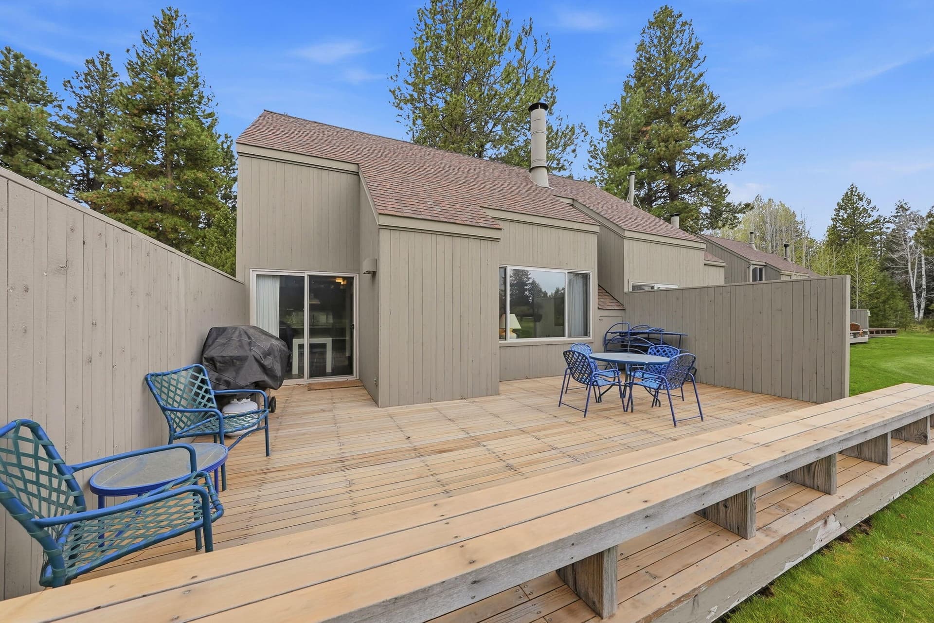 36-web-or-mls-Riley_Visuals_005. Photo 4 of 38, 13400 Foxtail Unit GCC99, Black Butte Ranch, OR 97759