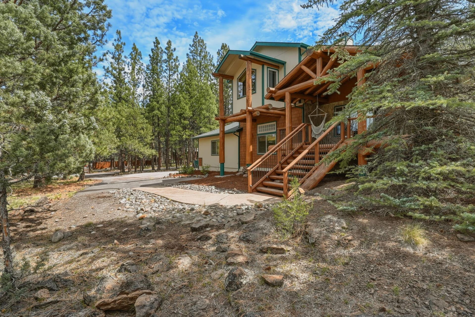 4-web-or-mls-Riley_Visuals_029. Photo 3 of 81, 63375 Saddleback Drive, Bend, OR 97703