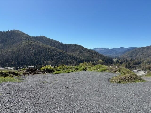 1. Photo 1 of 19, 766 N River Road, Gold Hill, OR 97525
