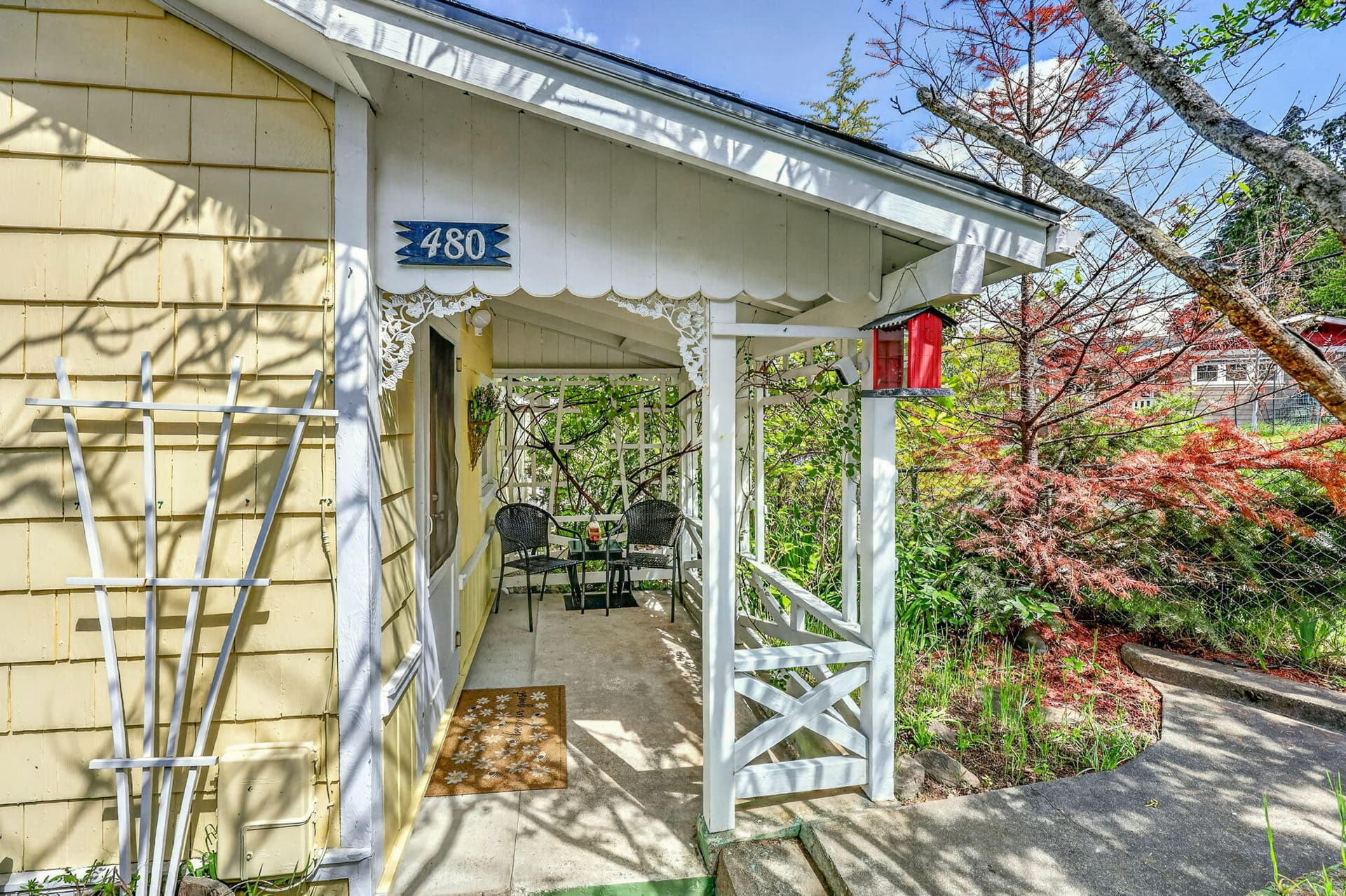 3. Photo 3 of 30, 480 Harrison Street, Ashland, OR 97520