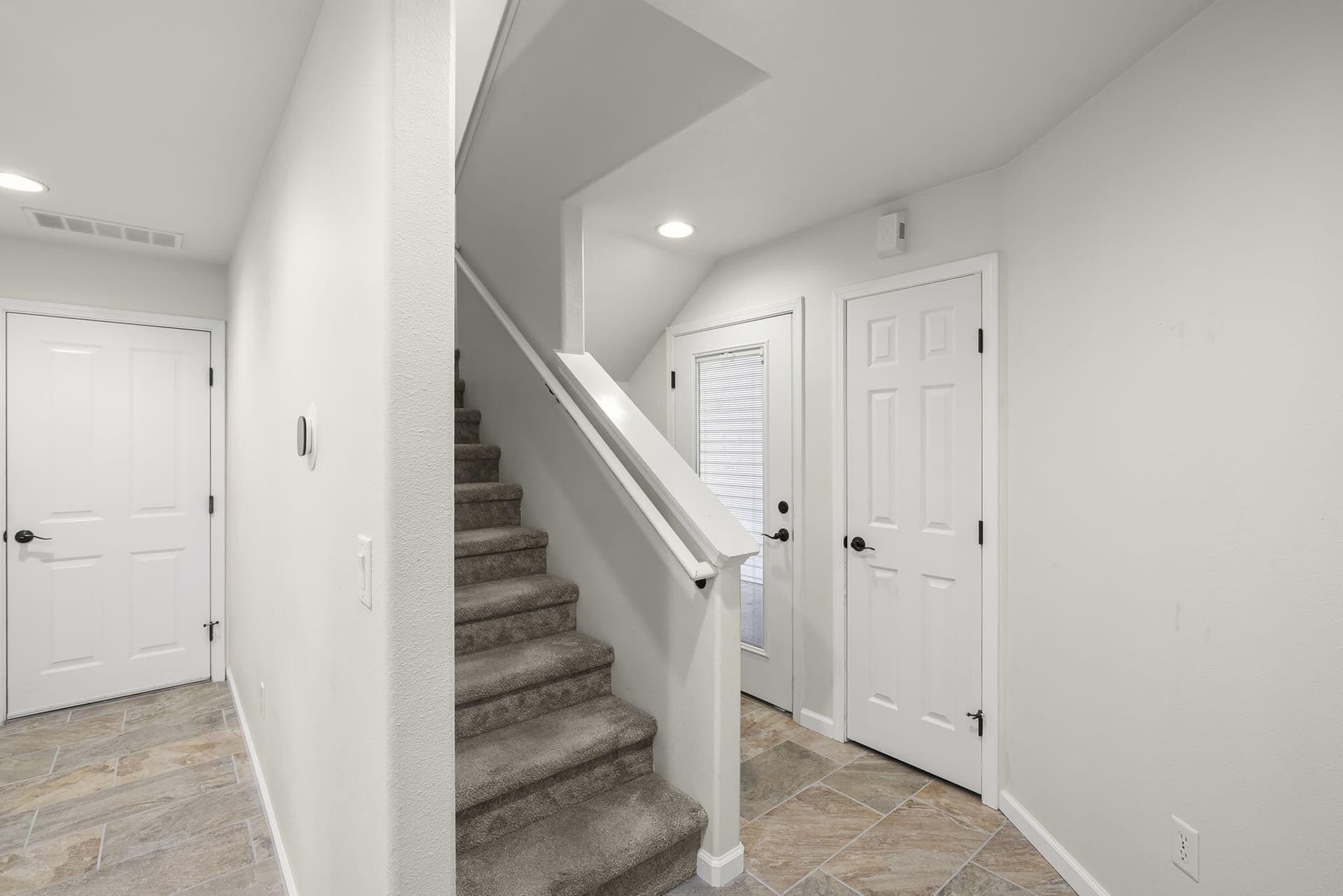 Entry. Photo 4 of 29, 438 NW 19th Street Unit UNIT 60, Redmond, OR 97756