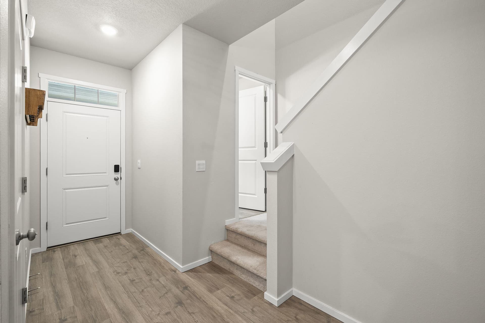 3-web-or-mls-_DSC8522. Photo 3 of 57, 20625 SE Slate Avenue, Bend, OR 97702