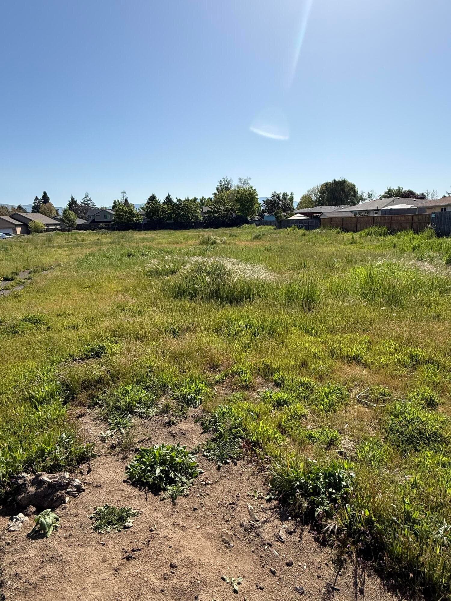 IMG_1437. Photo 2 of 6, 1479 Orchard Home Drive, Medford, OR 97501
