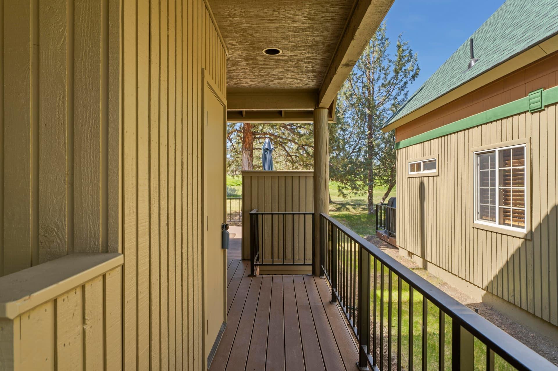 14-Exterior. Photo 5 of 65, 1643 Prairie Falcon Drive, Redmond, OR 97756