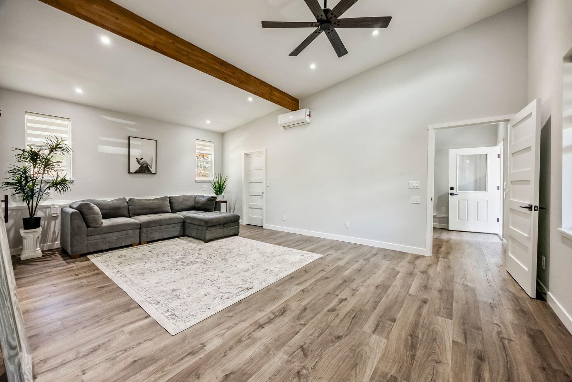 ApxHD (45). Photo 5 of 55, 4235 Highland Avenue, Grants Pass, OR 97526