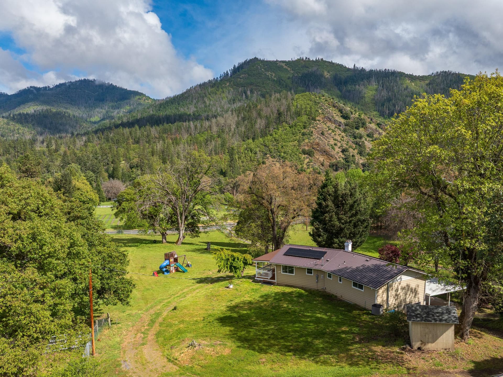 03. Photo 3 of 43, 7680 Upper Applegate, Jacksonville, OR 97530
