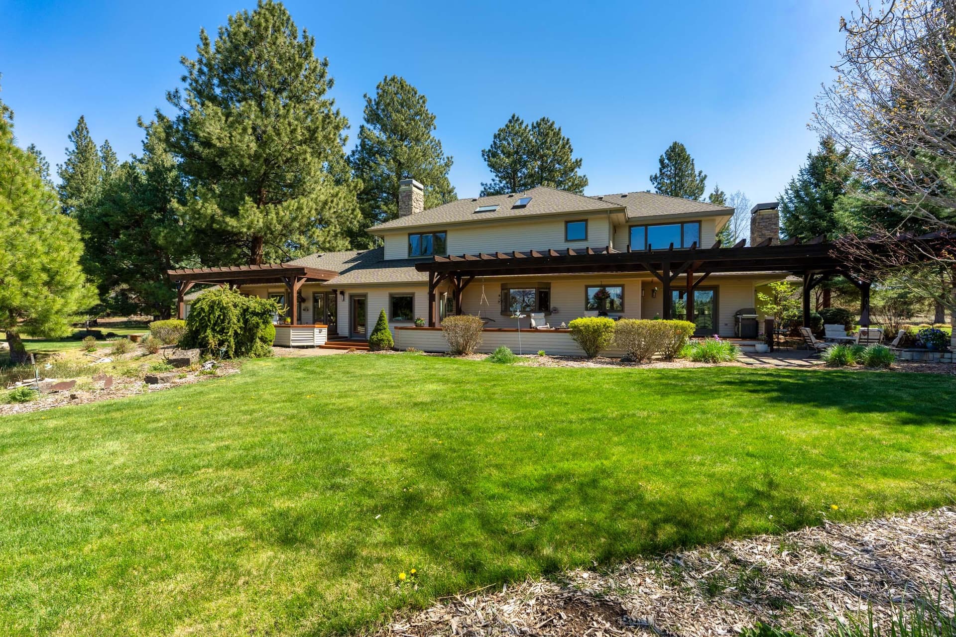 60350 Arnold Market. Photo 3 of 74, 60350 Arnold Market Road, Bend, OR 97702