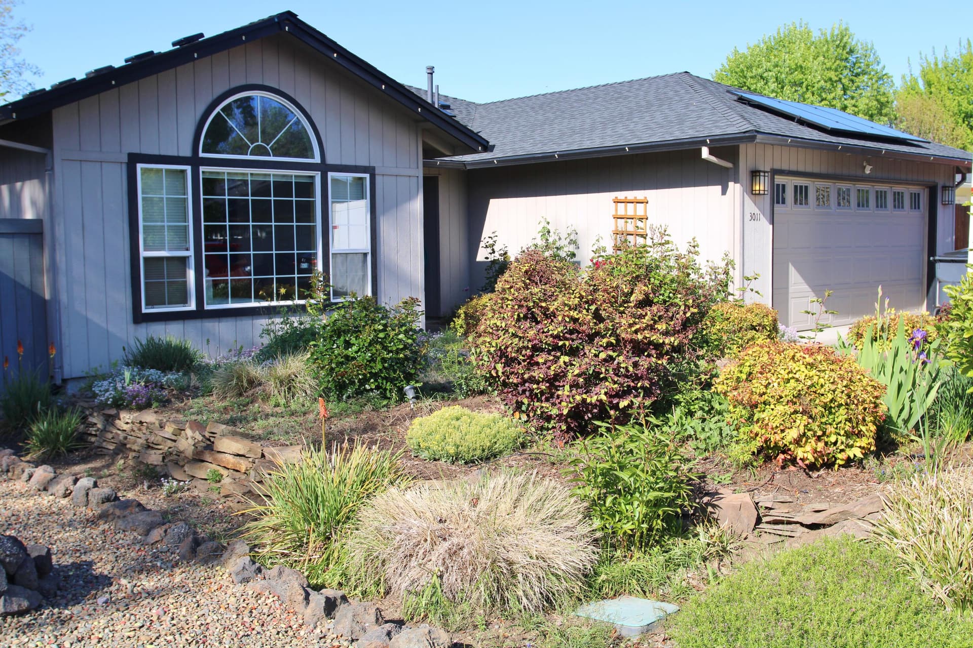 3011 Edgewood 600. Photo 2 of 63, 3011 Edgewood Drive, Medford, OR 97504