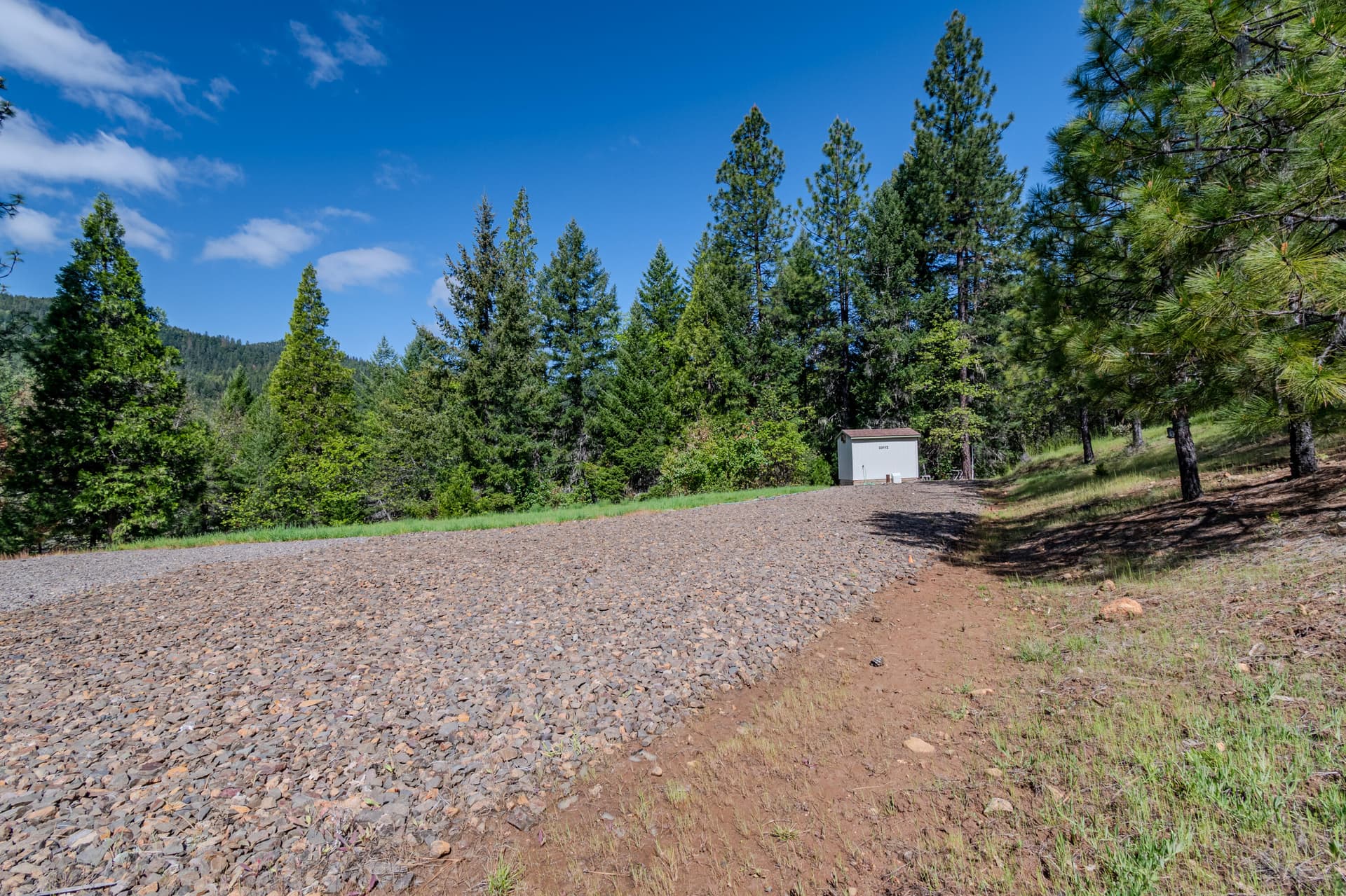 Homesite. Photo 1 of 14, 23112 E Evans Creek Road, Central Point, OR 97502