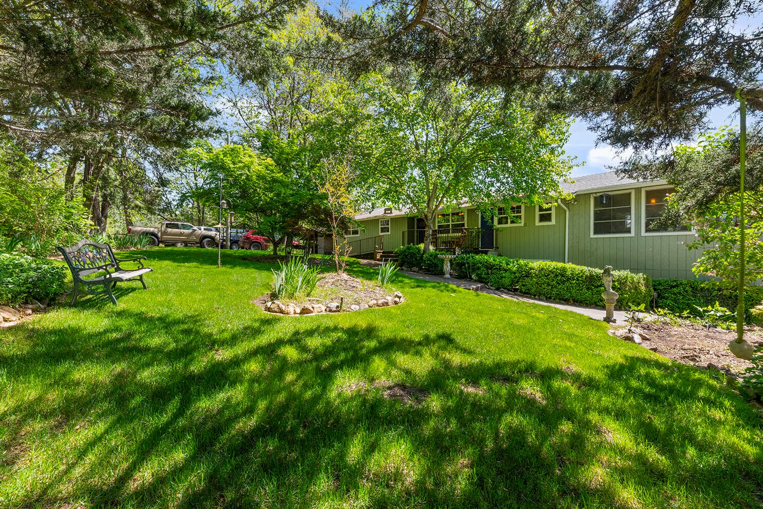 DSC_5609. Photo 2 of 47, 151 Hornet Lane, Grants Pass, OR 97527