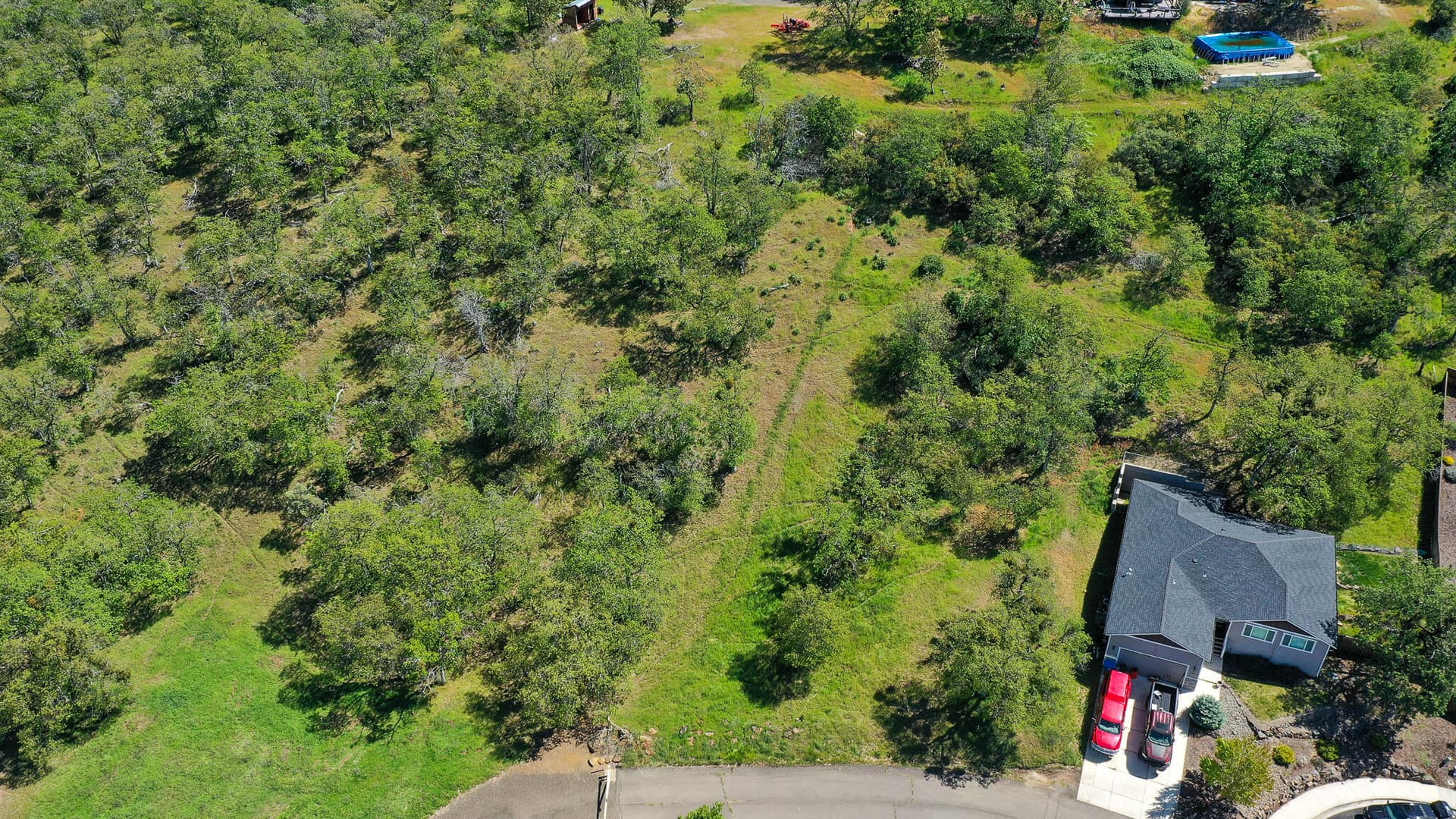 4 Aerial. Photo 4 of 11, 374 Avalon Terrace, Eagle Point, OR 97524
