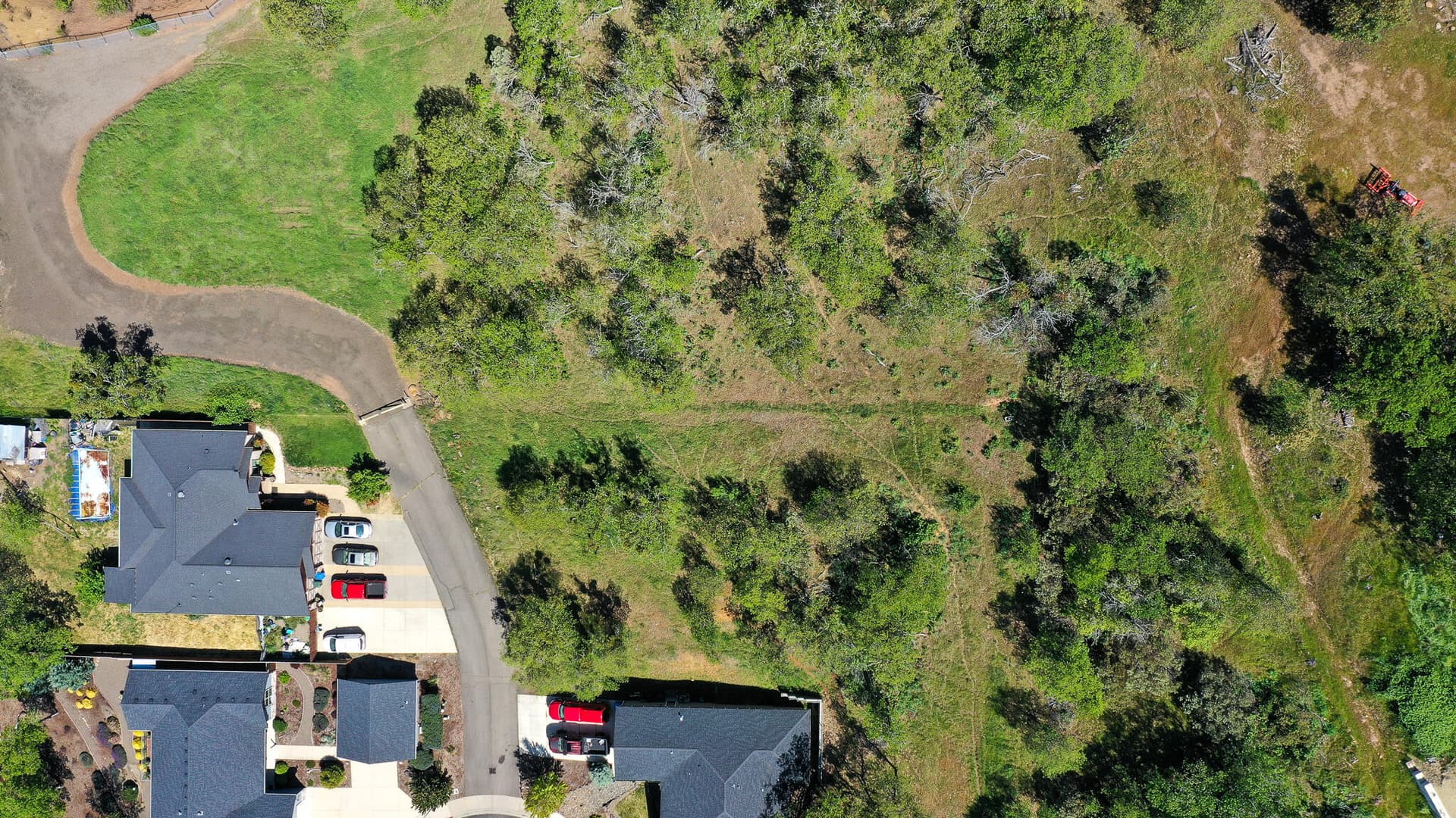 5 Aerial. Photo 5 of 11, 374 Avalon Terrace, Eagle Point, OR 97524