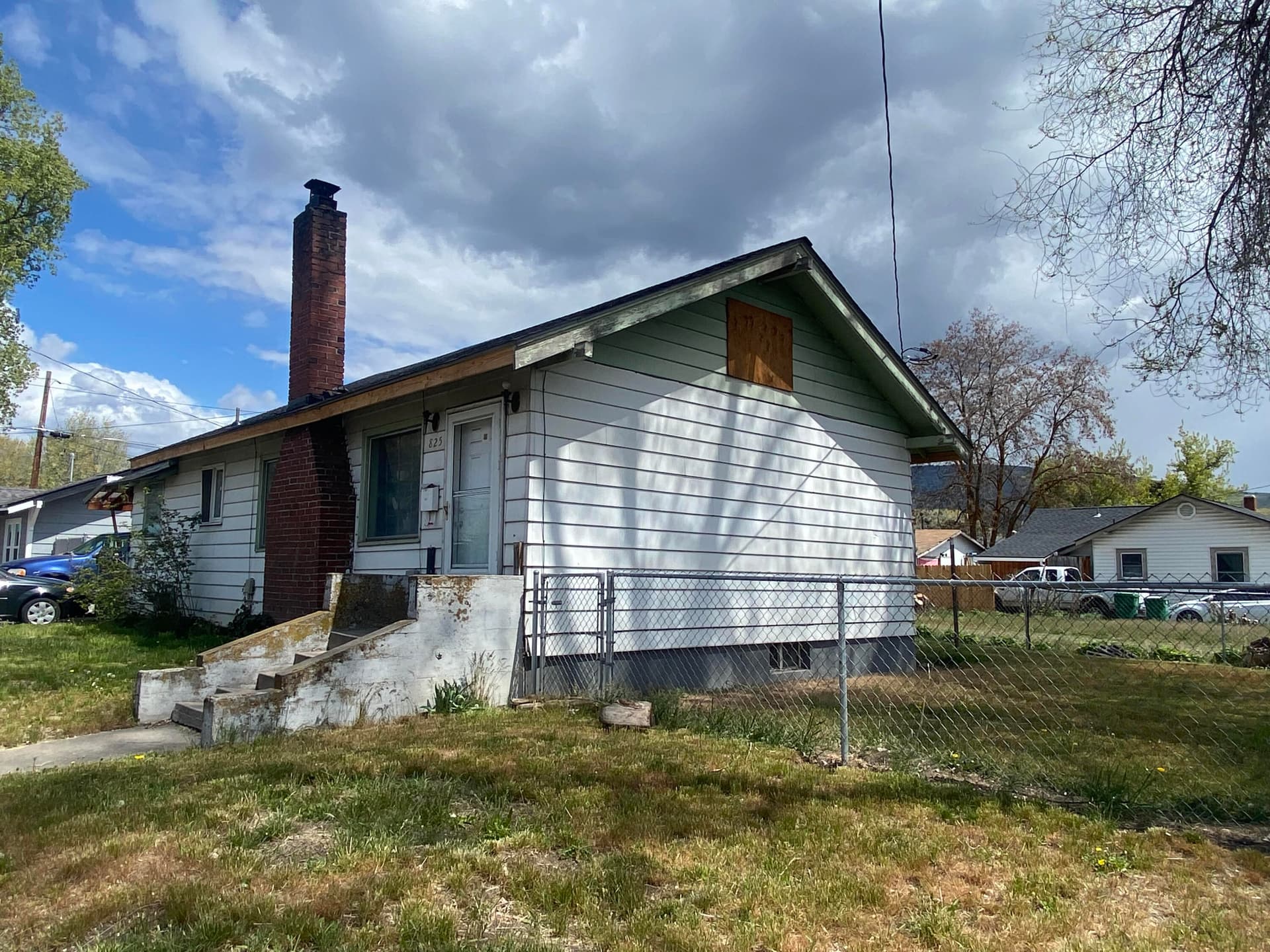 m5. Photo 4 of 17, 825 Martin Street, Klamath Falls, OR 97601