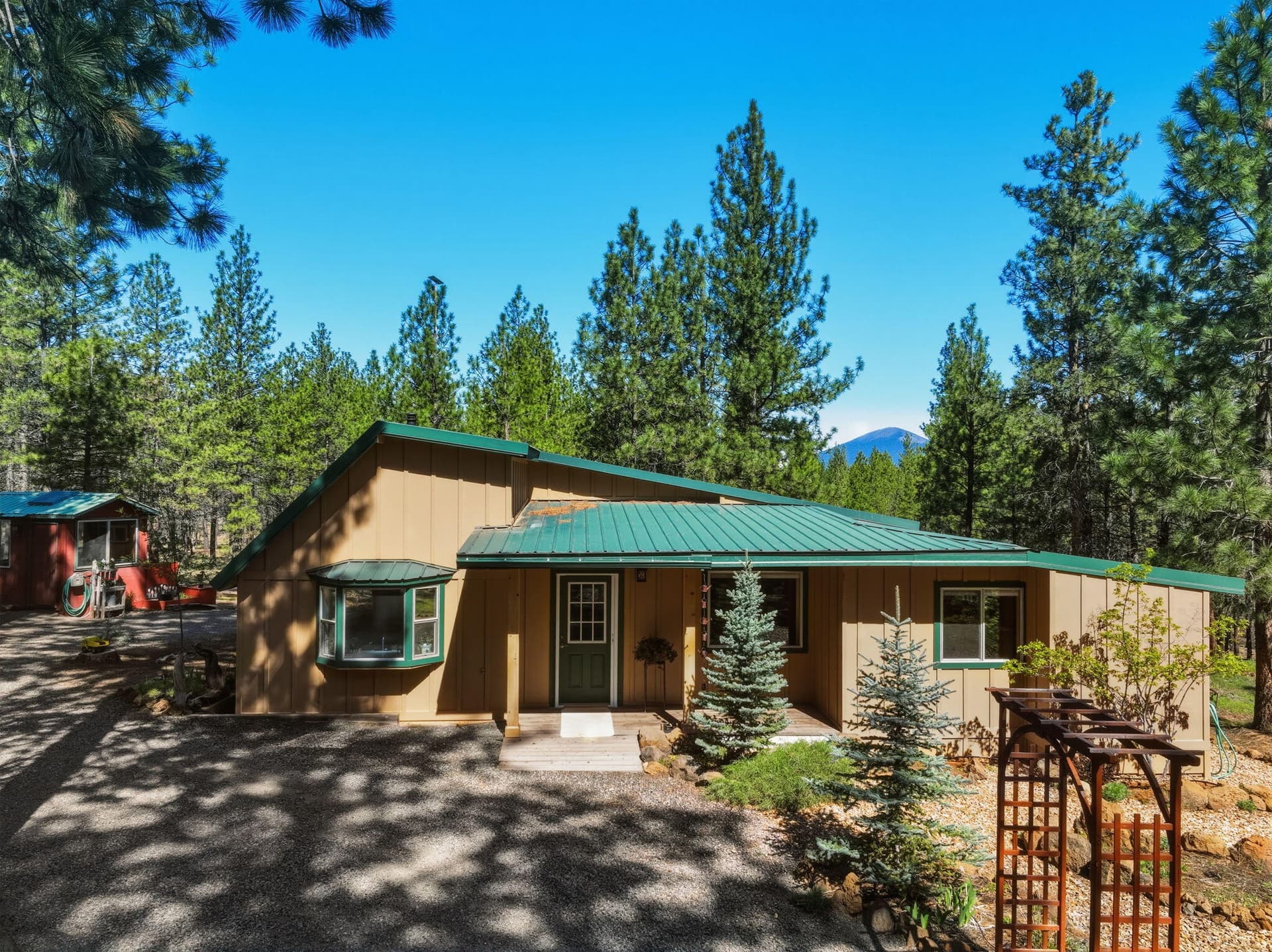 15020 Remuda, Sisters, OR. Photo 2 of 61, 15020 Remuda Road, Sisters, OR 97759