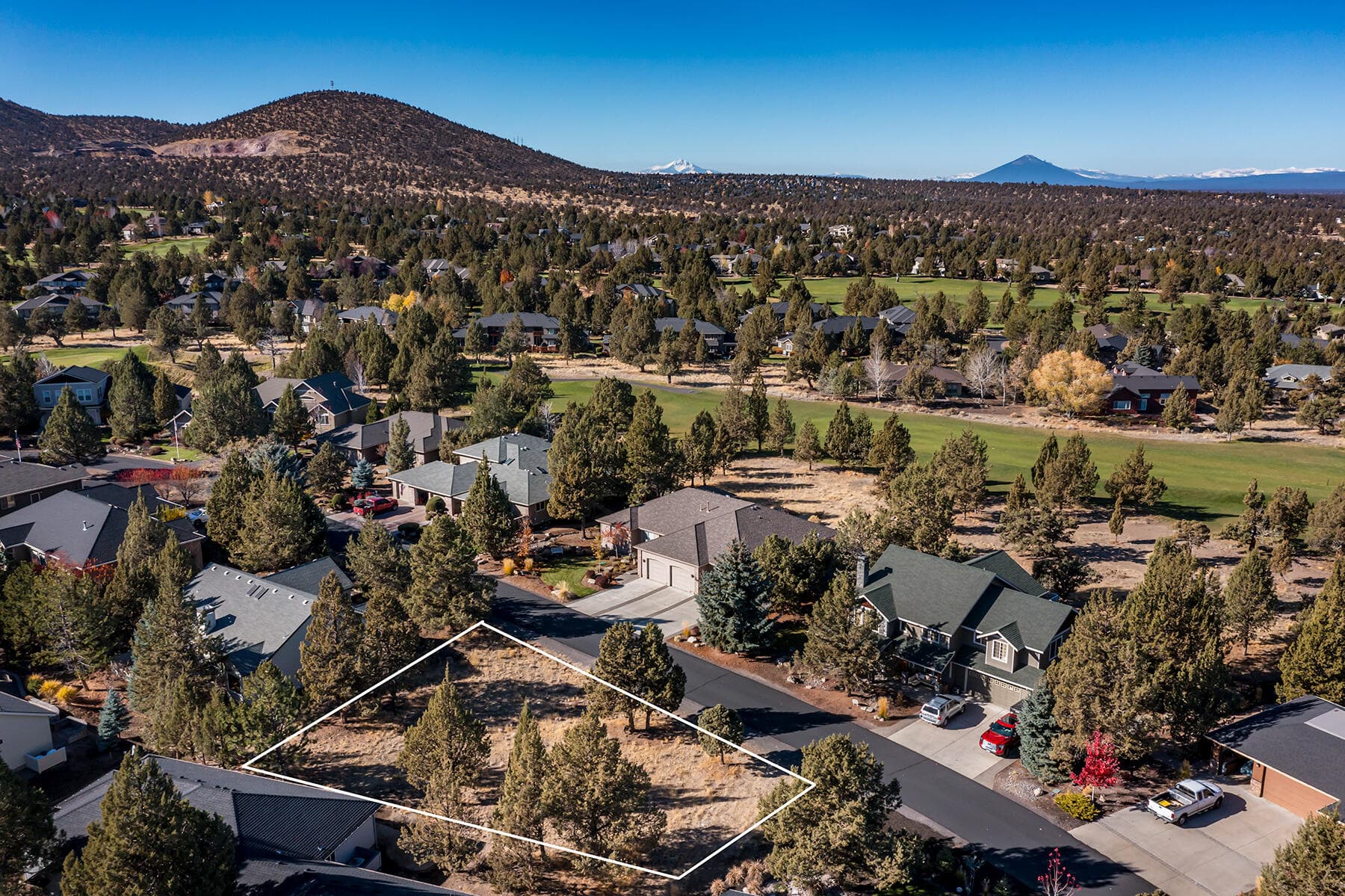 DJI_0218. Photo 2 of 19, 830 Willet Lane, Redmond, OR 97756