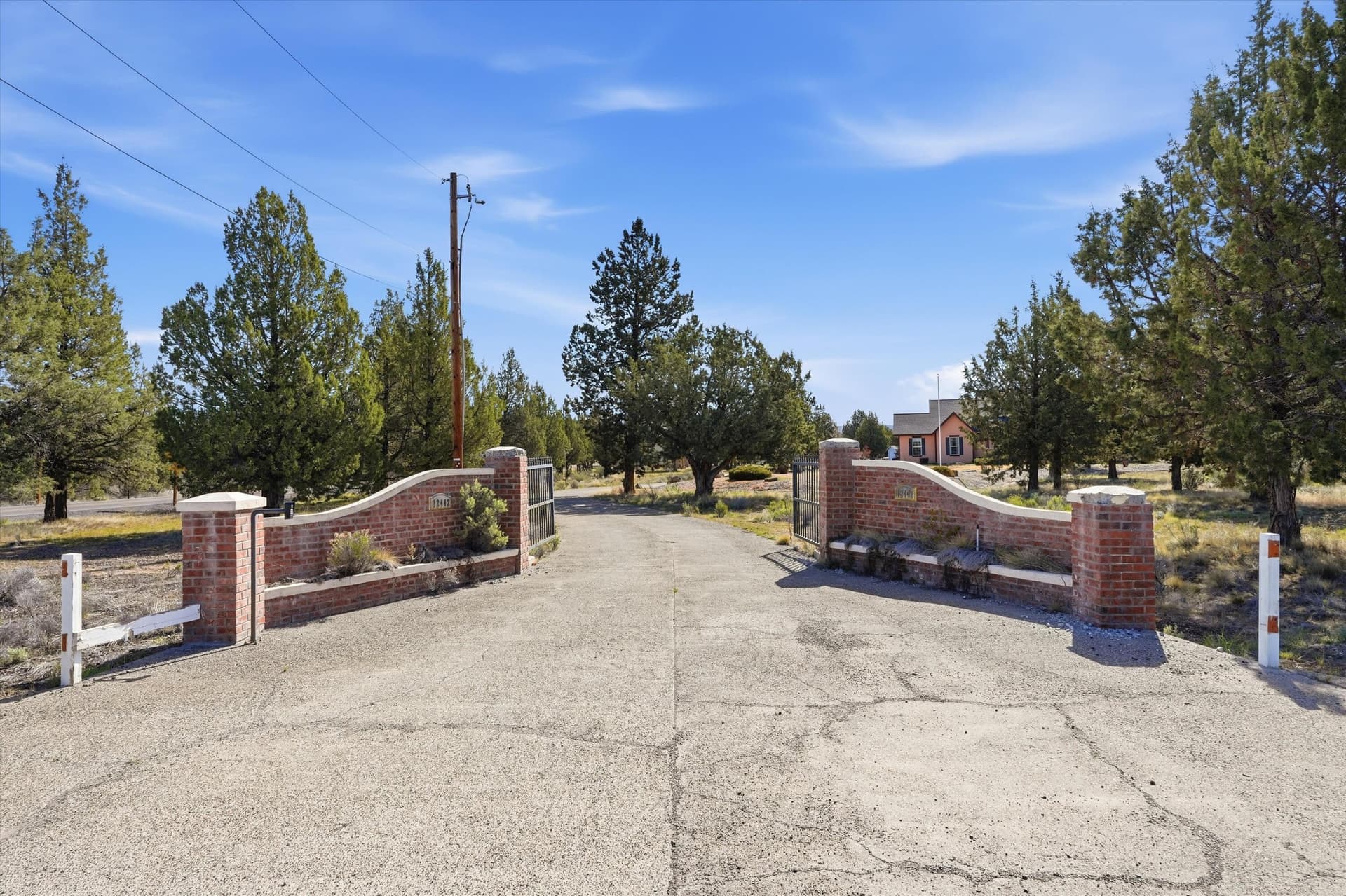 02-2959424--12442-southeast-lost-lake-dr. Photo 3 of 42, 12442 SE Lost Lake Drive, Prineville, OR 97754