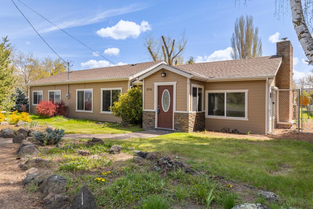 2761 Minna St. Photo 2 of 25, 2761 Minna Street, Bonanza, OR 97623