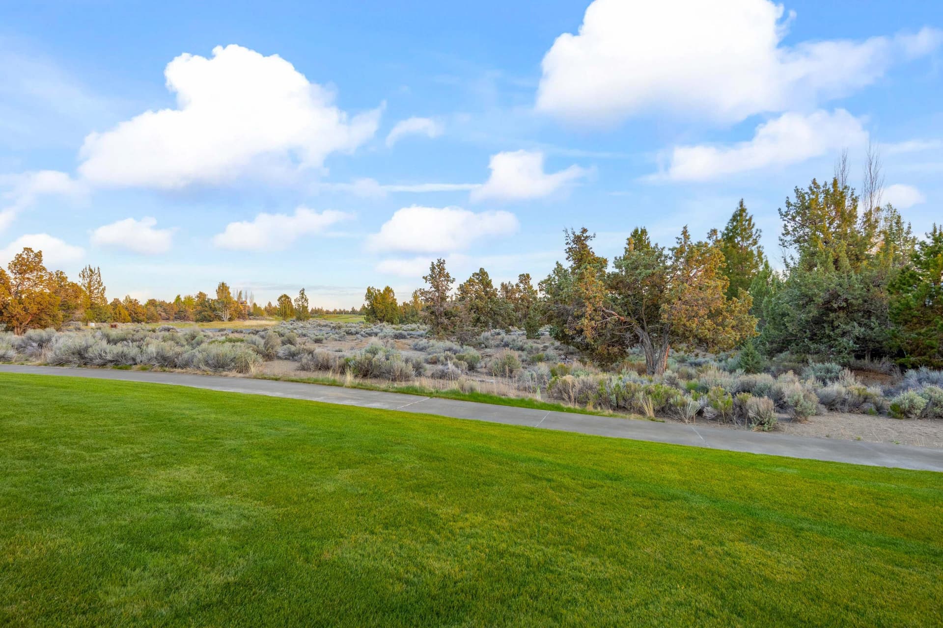 232. Photo 3 of 12, 0 Pronghorn Estates Drive Unit Lot #232, Bend, OR 97701