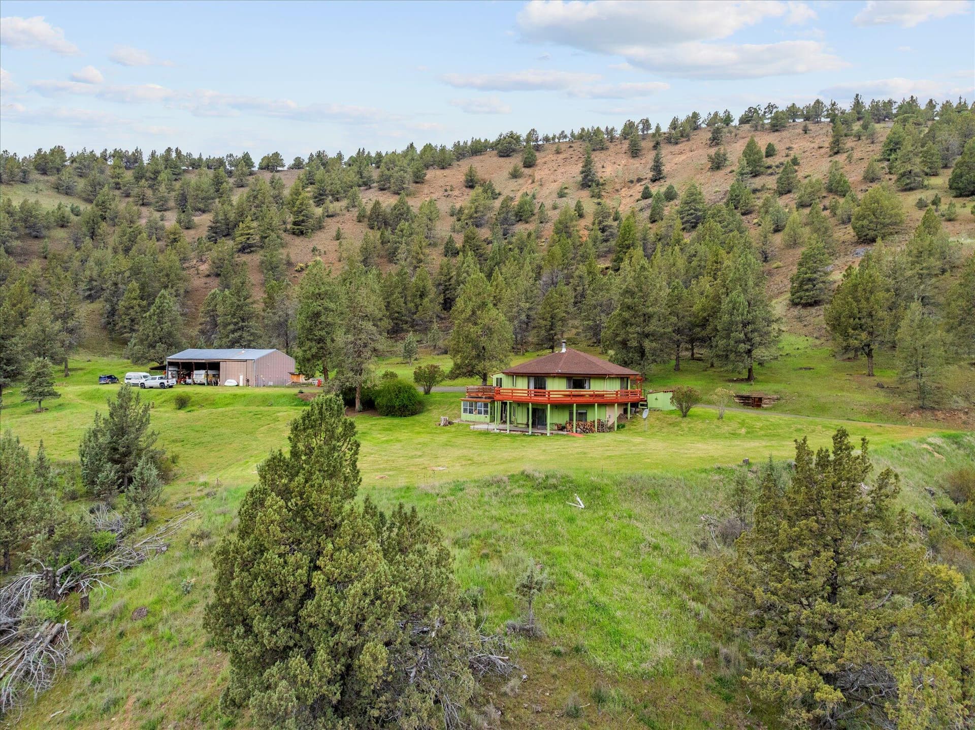 07-DJI_20260427153506_0163_D. Photo 2 of 50, 20480 Hwy 395 N, Mount Vernon, OR 97865