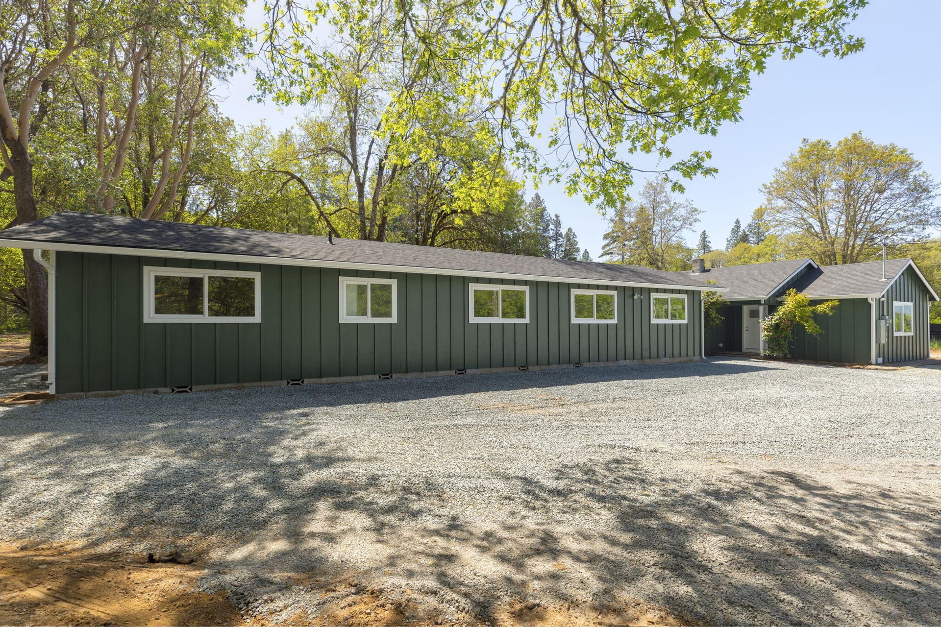 37-web-or-mls-3909-caves-hwy. Photo 4 of 43, 3909 Caves Highway, Cave Junction, OR 97523