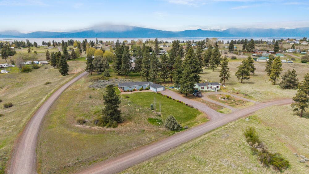 03 - 34538KerryDr-31. Photo 3 of 21, 34538 Kerry Drive, Chiloquin, OR 97624