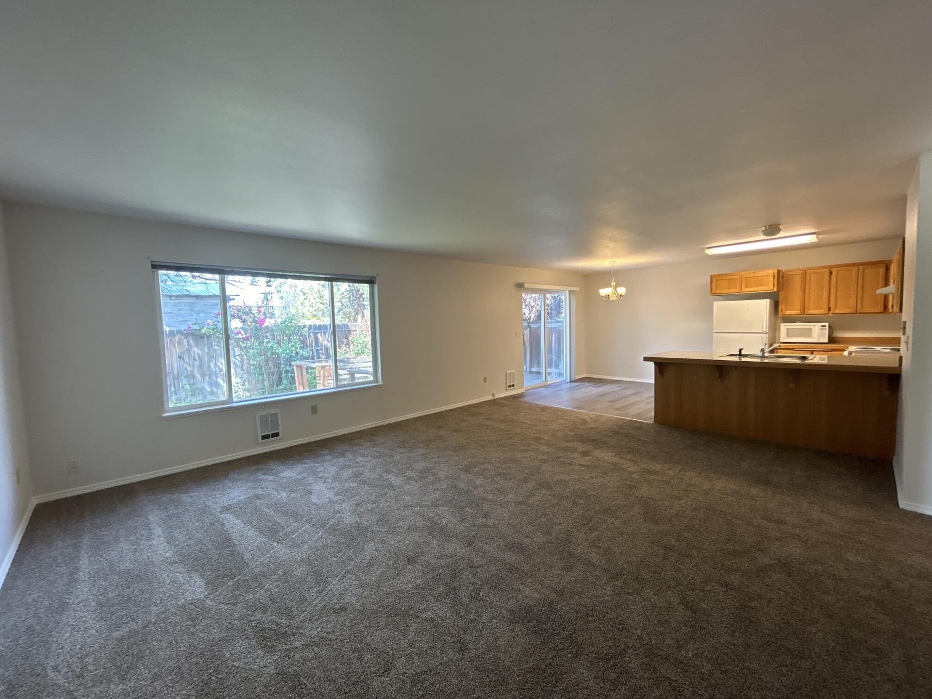 2211 L2. Photo 3 of 23, 2211 SW Quartz Avenue, Redmond, OR 97756