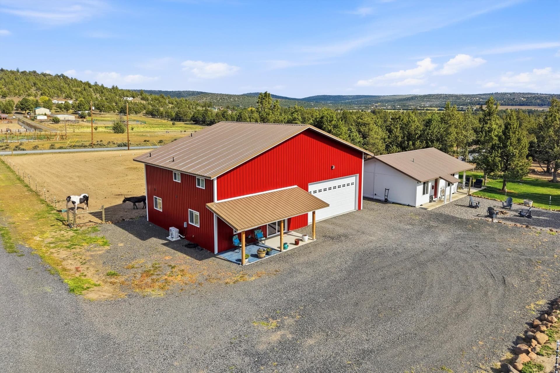 10-5372 Southeast Redondo Way (61). Photo 4 of 65, 5372 SE Redondo Way, Prineville, OR 97754