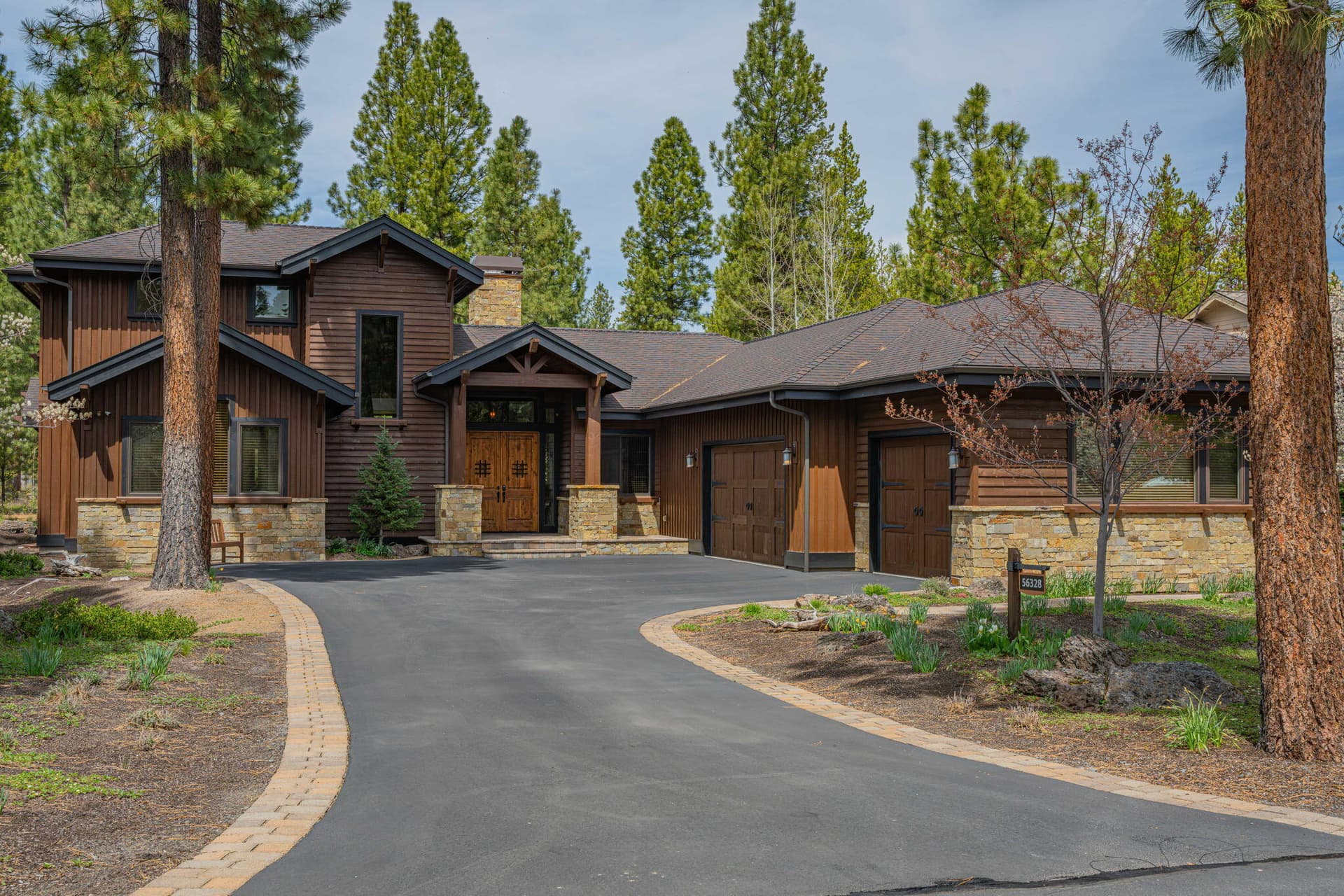 1-web-or-mls-56328 Fireglass Loop Edits-. Photo 5 of 71, 56328 Fireglass Loop, Bend, OR 97707