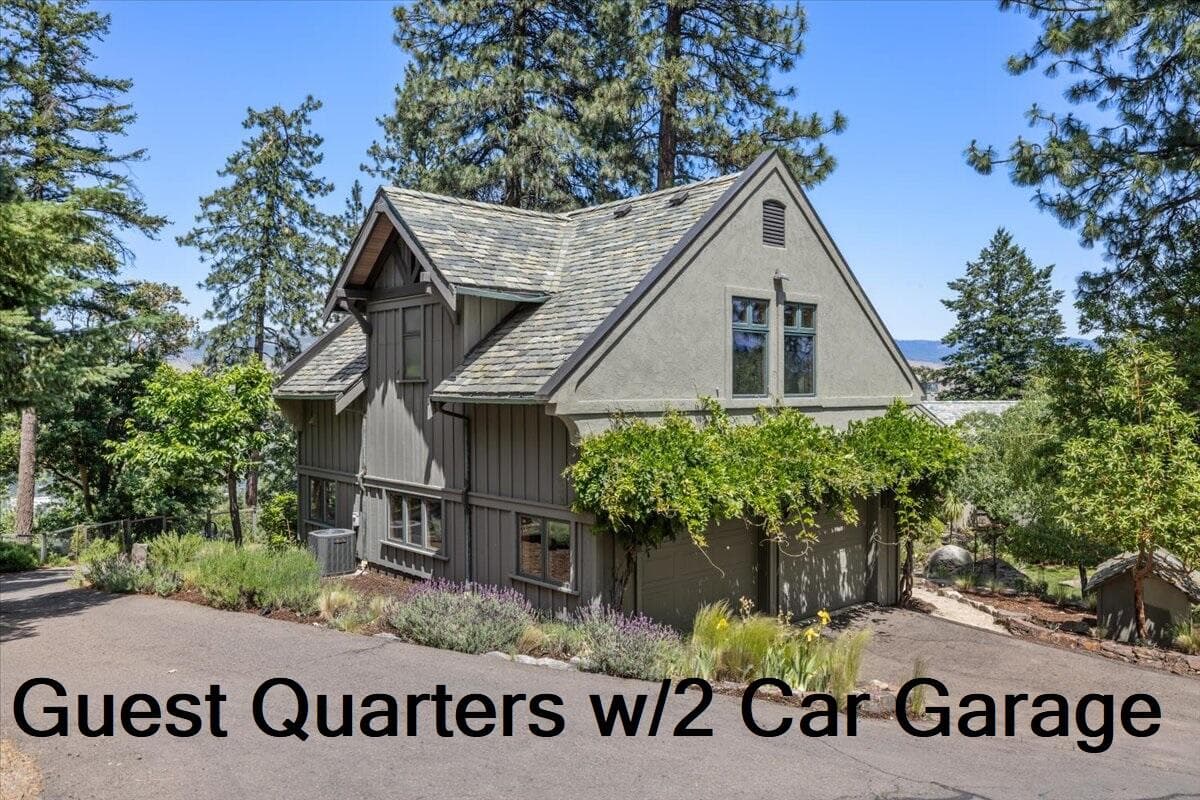 5. Photo 5 of 60, 500 Ashland Loop Road, Ashland, OR 97520