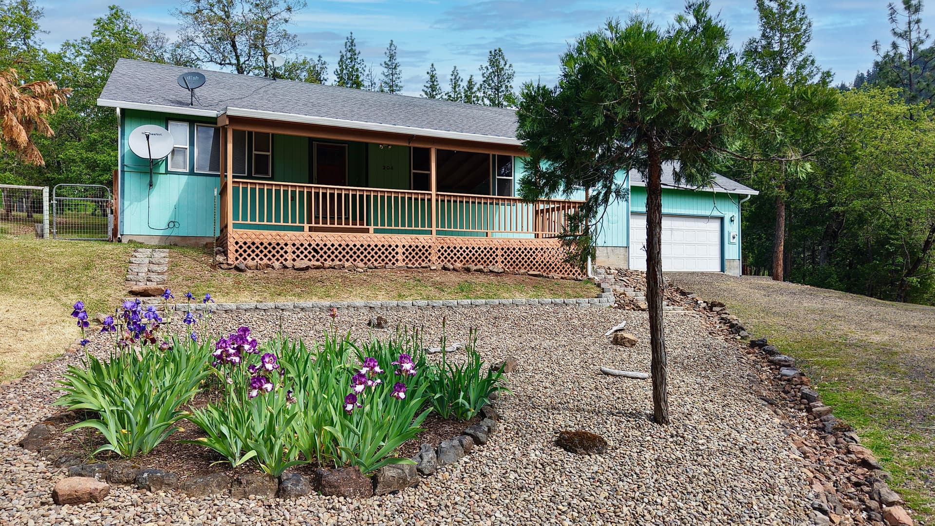 Front of Home. Photo 2 of 61, 204 Shipley Terrace, Prospect, OR 97536