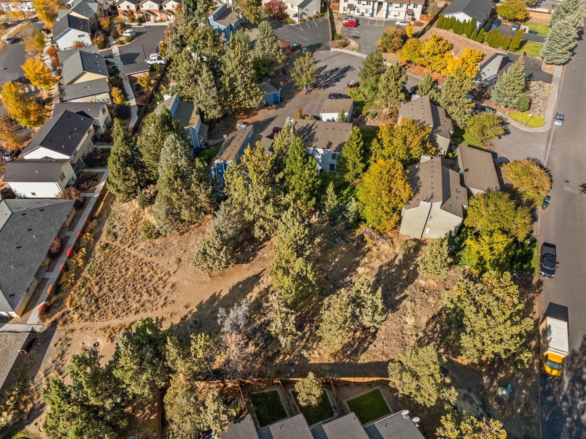 16-web-or-mls-Riley Visuals-16. Photo 2 of 30, 2101 NE Holliday Avenue, Bend, OR 97701
