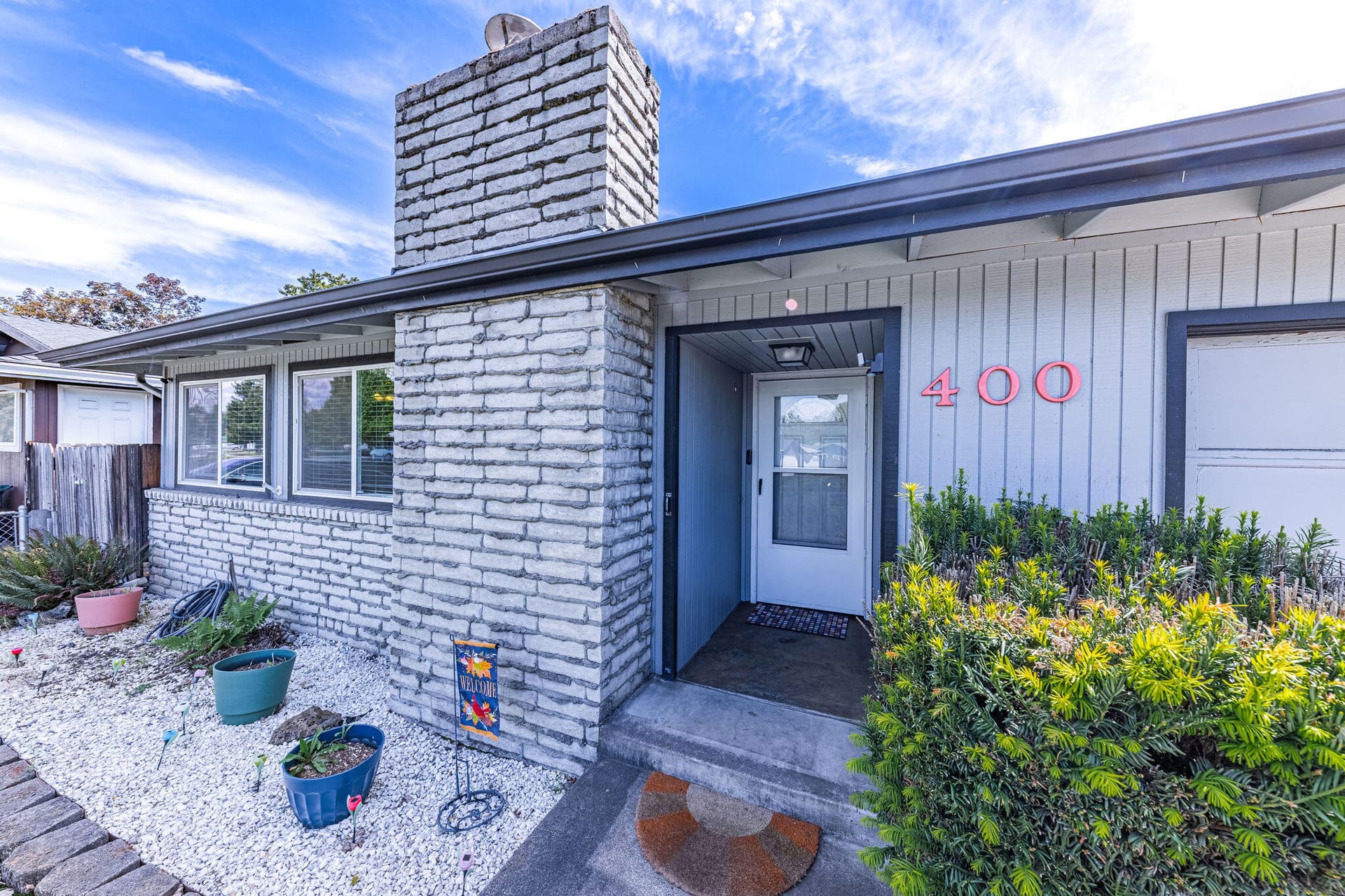 HD-16. Photo 1 of 39, 400 Morningside Street, Medford, OR 97501
