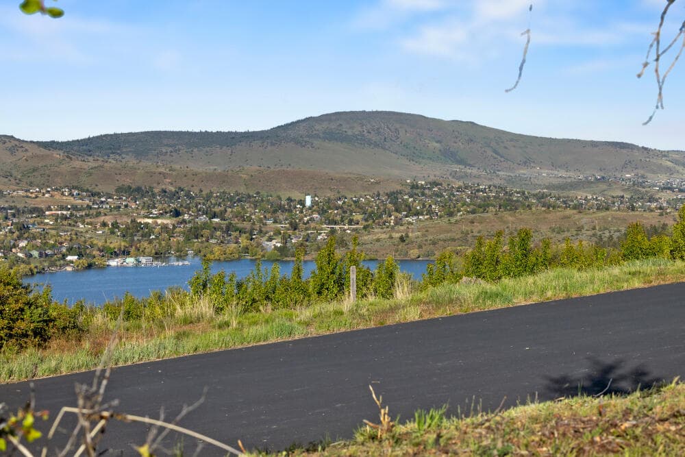 BaileyMountainDrLot-22. Photo 5 of 36, 824 Bailey Mountain Drive, Klamath Falls, OR 97601
