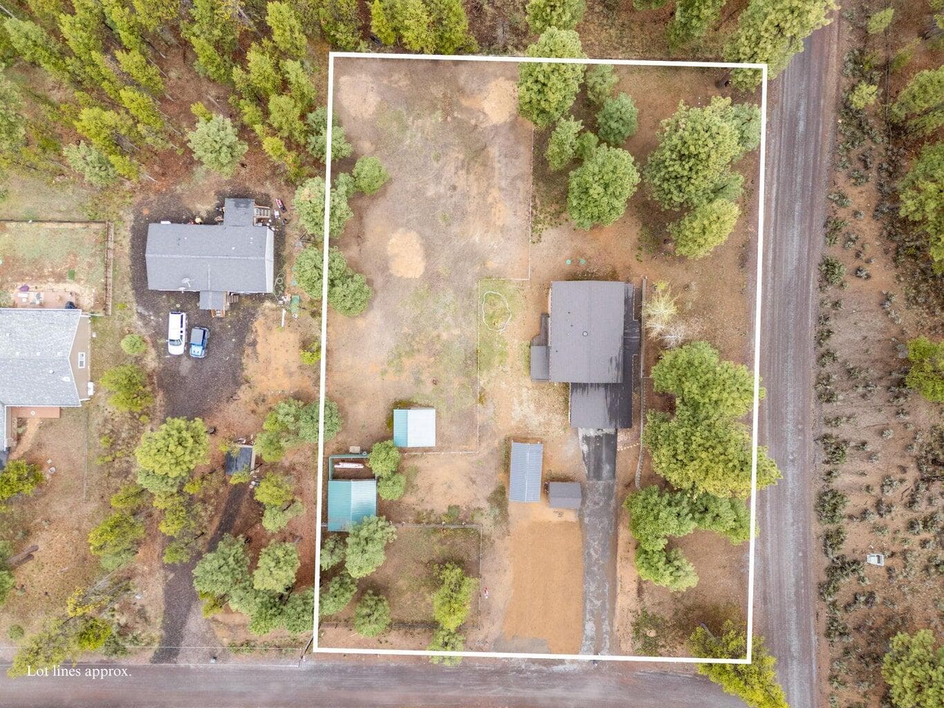 Lot Lines. Photo 2 of 40, 16378 Whitetail Lane, Bend, OR 97707