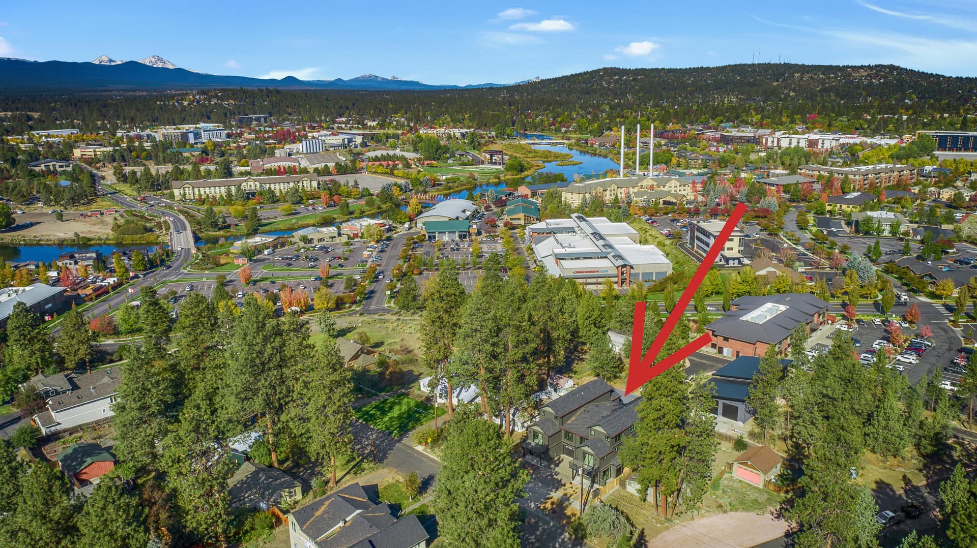 3. Photo 3 of 21, 334 SW Roosevelt Avenue Unit Unit 4, Bend, OR 97702