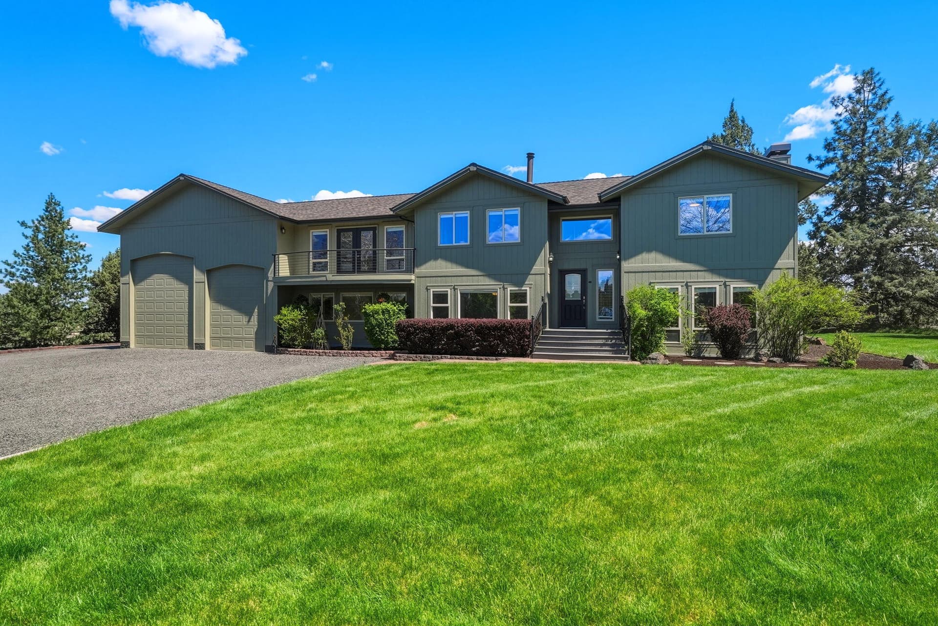 2-web-or-mls-Riley_Visuals_035. Photo 5 of 131, 21283 Dove Lane, Bend, OR 97702