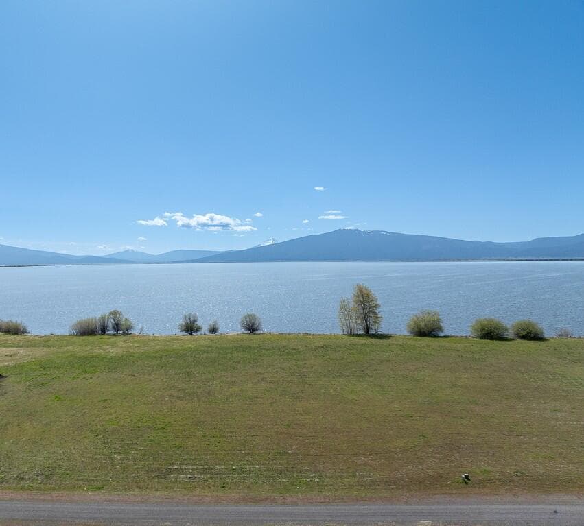 South. Photo 1 of 9, 0 Clearview Drive Unit Lot 10, Chiloquin, OR 97624