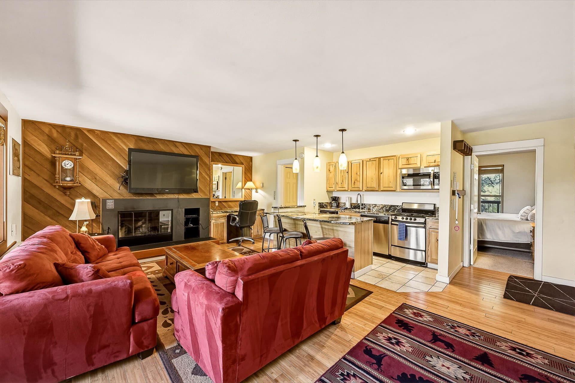 7-web-or-mls-5-5-26 18575 SW Century Dr. Photo 2 of 35, 18575 SW Century Drive Unit #232, Bend, OR 97702