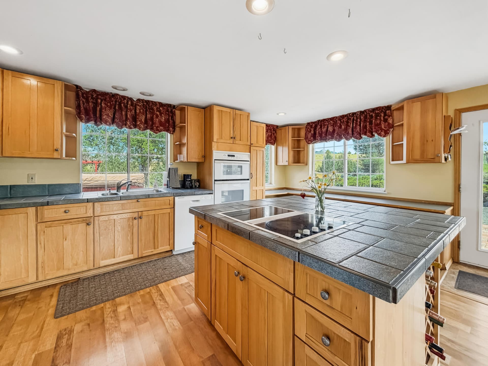 10-DESKTOP-3F1QV4L. Photo 5 of 51, 58392 Antelope Lane, John Day, OR 97845