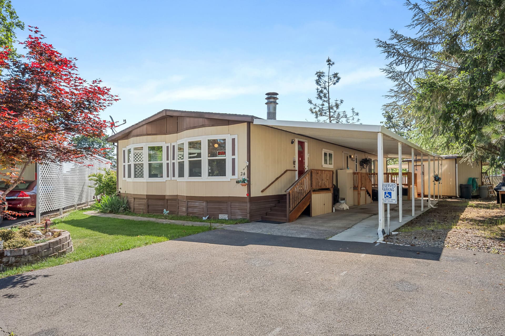 01. Photo 1 of 26, 6850 Downing Road Unit SPC 24, Central Point, OR 97502