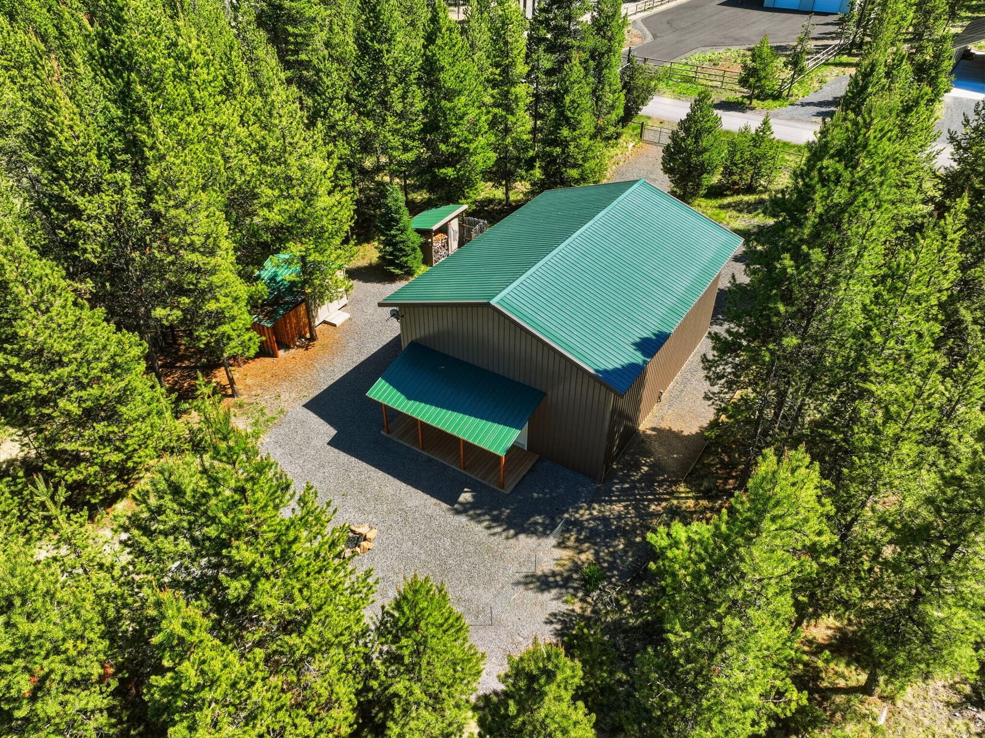 2. Photo 2 of 24, 17118 Laguna Road, Bend, OR 97707